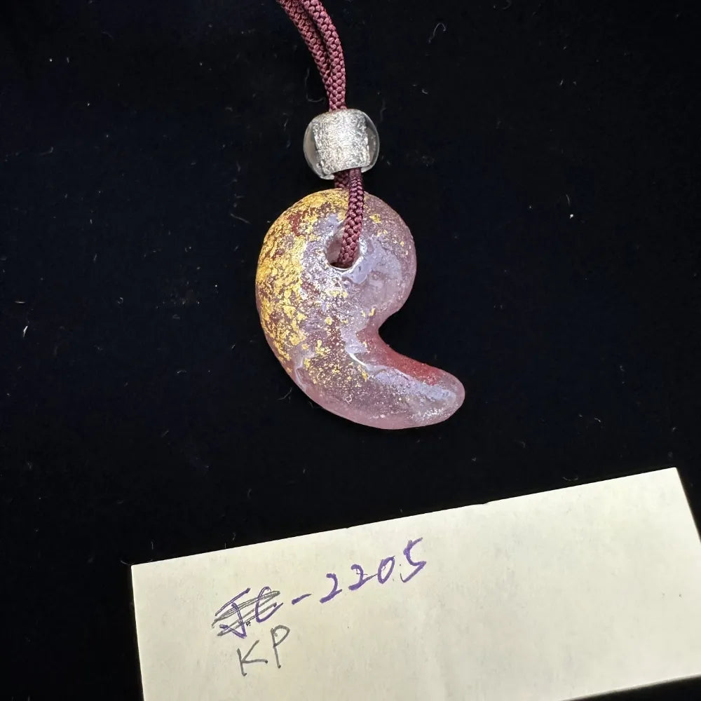 Kyoto purple magatama